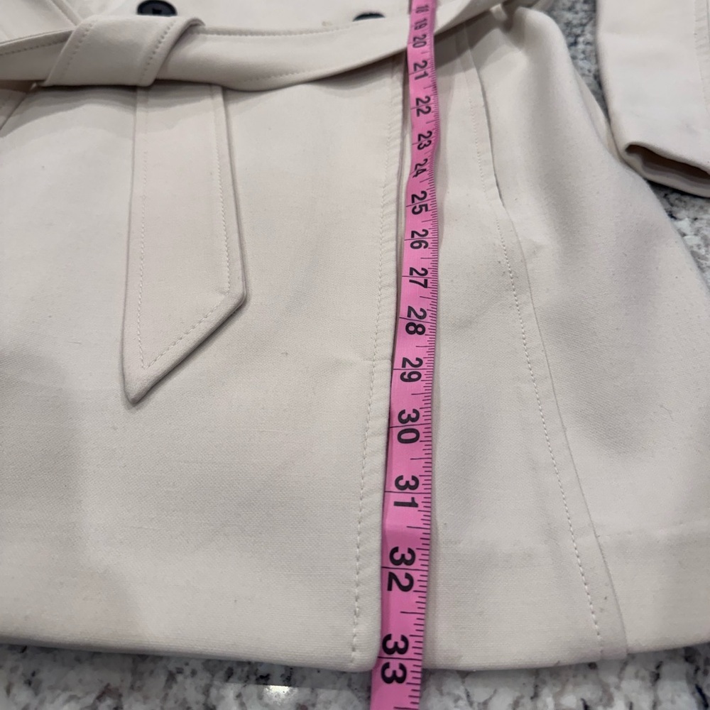Abercrombie & Fitch Cream Belted Trench Coat – Size Medium- Cream - Picture 8 of 10